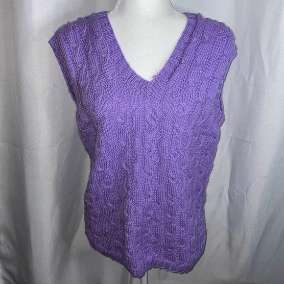 Handmade Cable Knit Sweater Vest Sleeveless V-Neck Overlap/Cross Detailed top - Picture 1 of 9